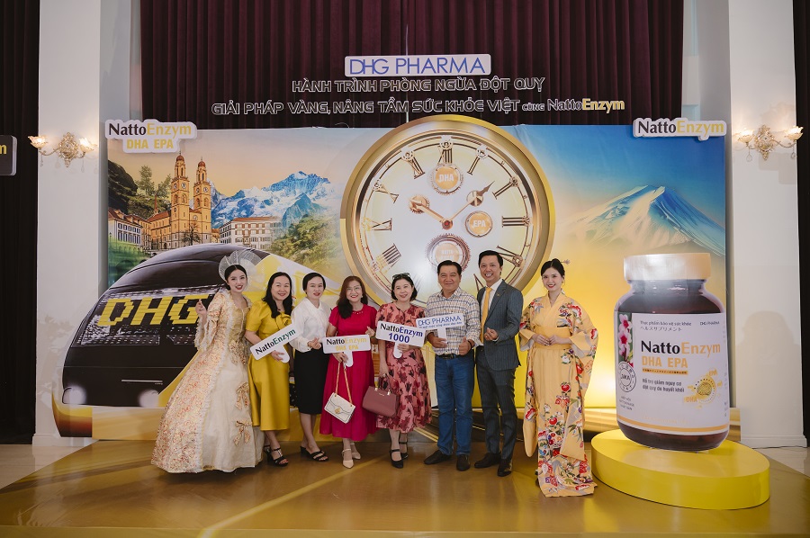 Hình 1